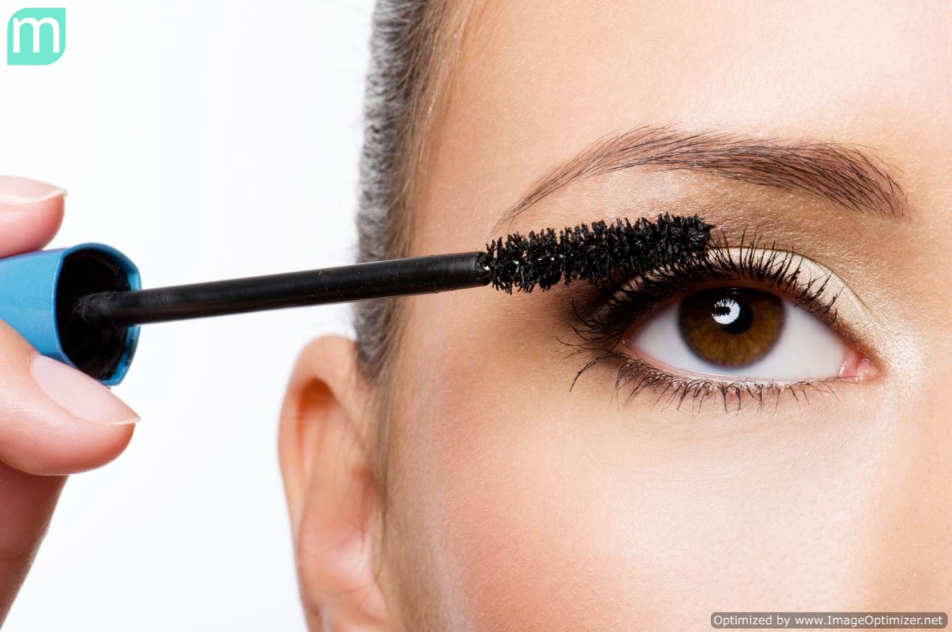 mascara-mint
