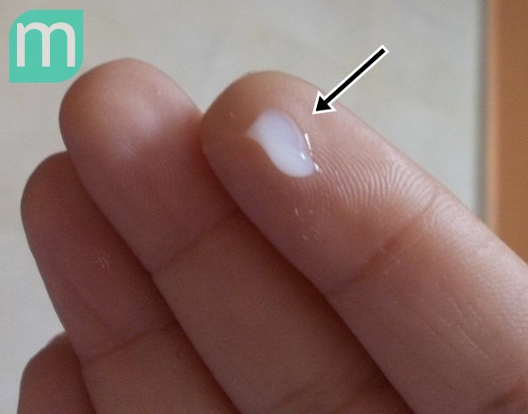 kem-tri-tham-La-Roche-Posay-Cicaplast-review-3