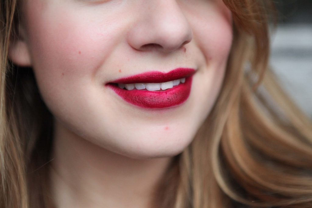 son-loreal-exclusive-collection-blake's-pure-red-swatch