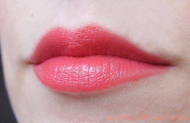 sephora-collection-color-lip-last-15-coral-calling-swatch-1
