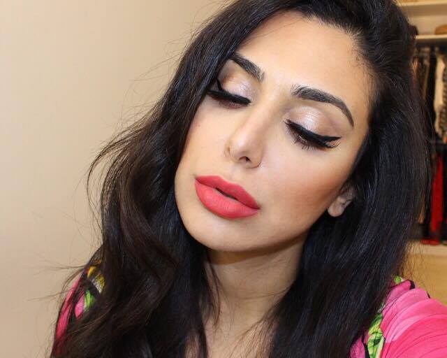 son-sephora-color-lip-last-18-all-you-need-is-red-swatch